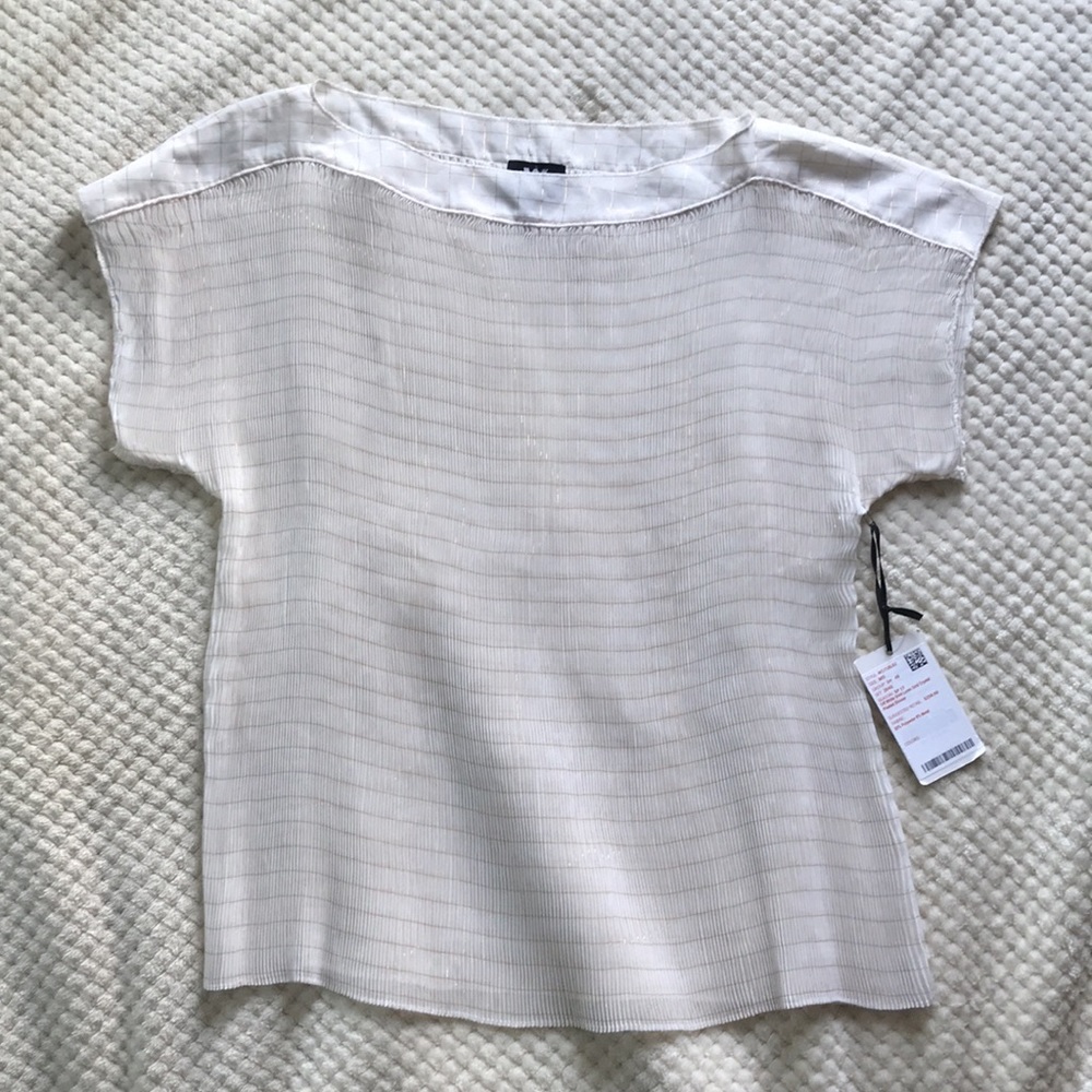 W by Worth off white gold lurex grid crystal pleather blouse Brand New Size Med.